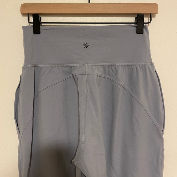 Athleta Salutation Jogger Size Small - Picture 2 of 9